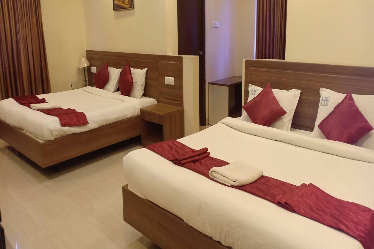 Hotel Sona'S Tiruchirappalli エクステリア 写真
