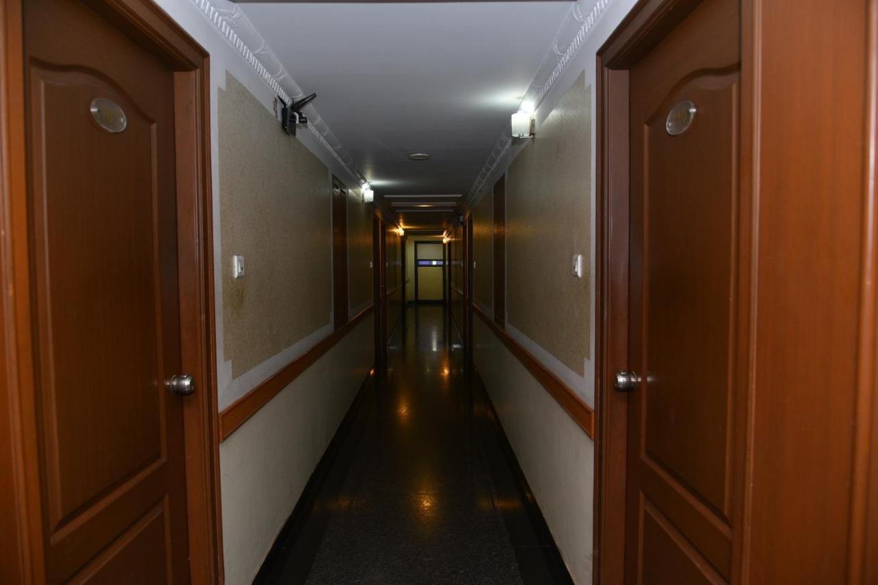 Hotel Sona'S Tiruchirappalli エクステリア 写真
